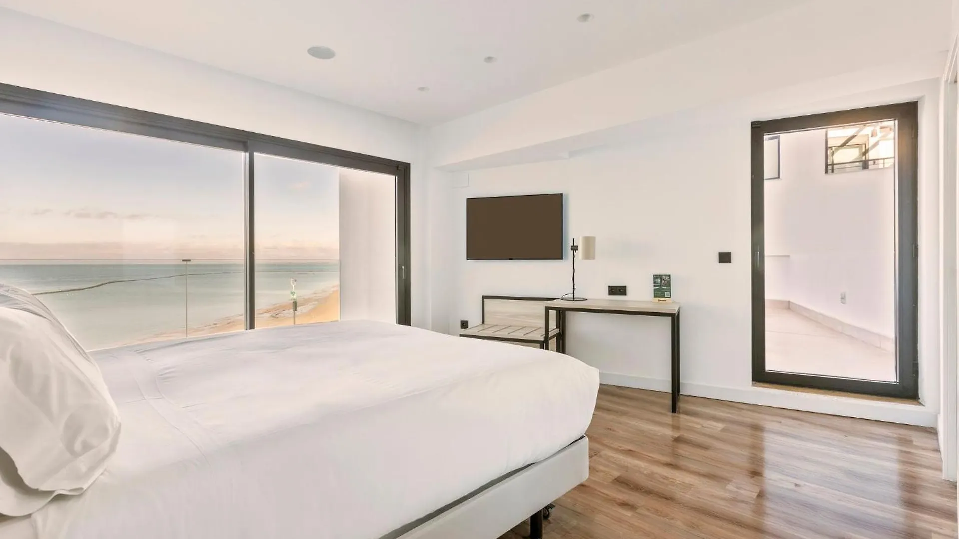 Sercotel Cruz Del Mar Chipiona Hotel